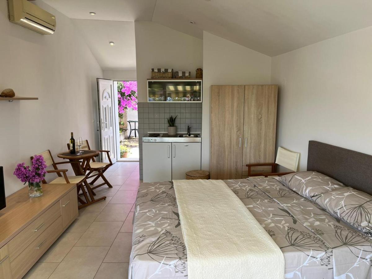 Studio Apartment Sol Mlini Exteriér fotografie